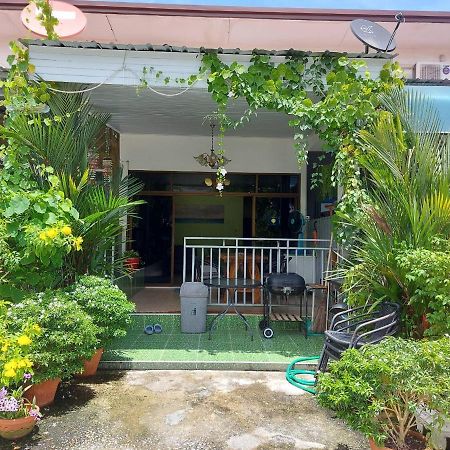 Baan Aomsub Hotel Koh Samet Exterior photo