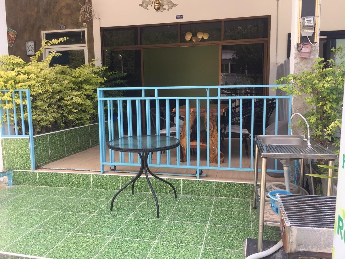 Baan Aomsub Hotel Koh Samet Exterior photo